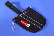 Kladivo soutěžní ocelové – hmotnost 6 kg, barva černá, certifikace IAAF I-17-0856 ZH-6-B