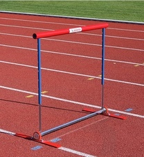 Překážka sklopná tréninková s pružinou 68-106 cm PP-180