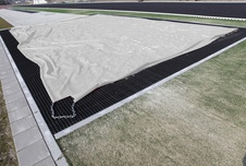 Ochranná síť bílá pro skok do dálky a trojskok - cena za 1m2 MP-007